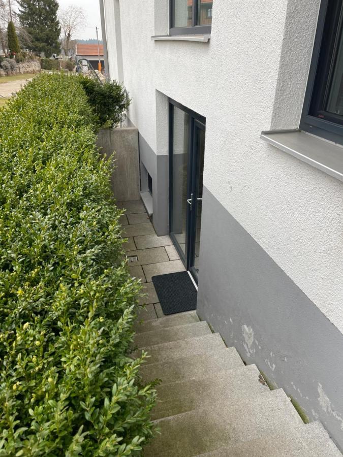 Appartment 53Qm Im Architektenhaus - 2 Schlafzimmer Mit Kueche Und Bad, Nur 2Min Von A8 - Ruhig Und Modern Irschenberg Exterior photo